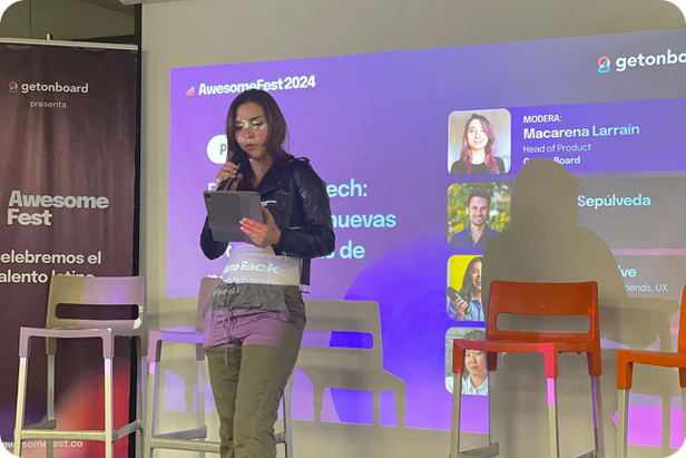 Presentadora de Awesome Fest